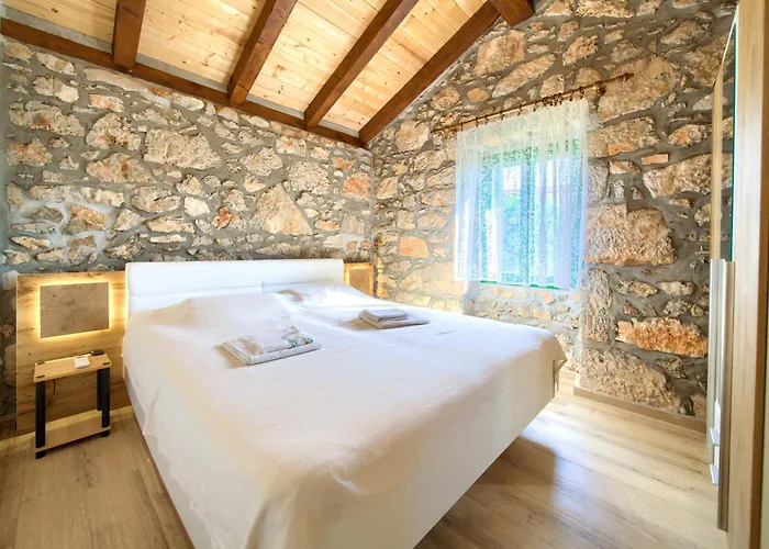 Villa Kamena Kornić